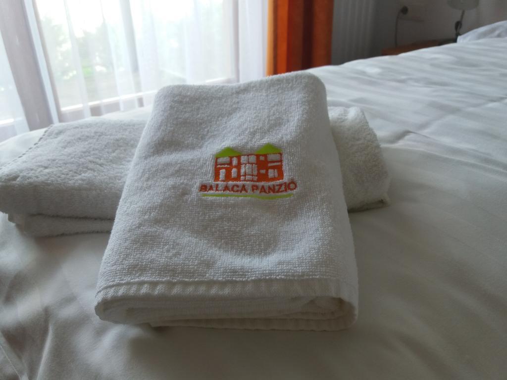 巴雷卡班佐酒店 维斯普雷姆 外观 照片